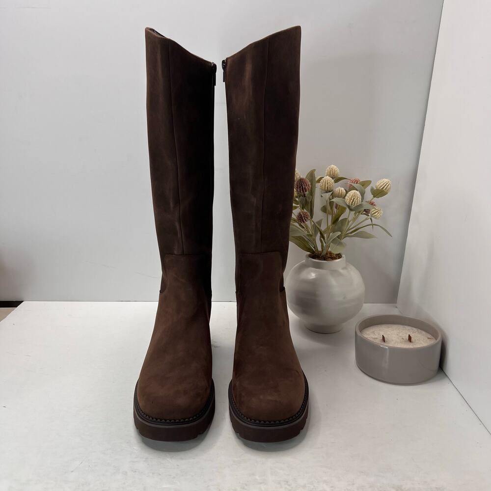 Vionic Fallbrook High Shaft Leather Boots Brown Women's 9.5 Wide Tried On - Picture 2 of 10